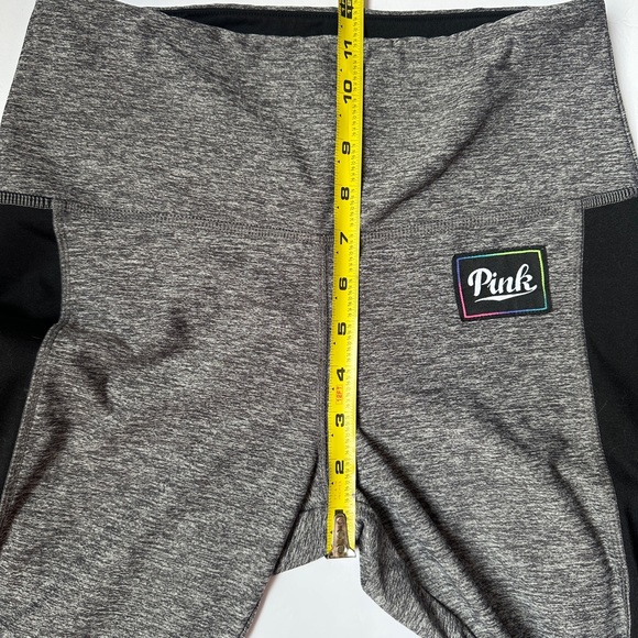 PINK Victoria’s Secret Gray and Black Leggings Women’s Sz Small with Side Detail - Picture 6 of 7